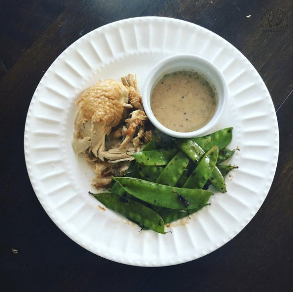 Chicken with Snap Peas and Pear and Gorgonzola Dressing