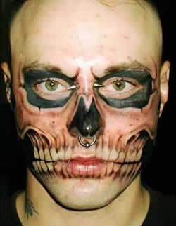 skull tattoo on face-949