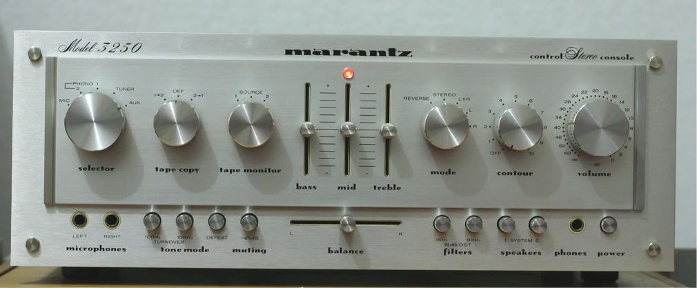 http://i173.photobucket.com/albums/w48/renaudmumu/Marantz/3250/IMG_5417.jpg