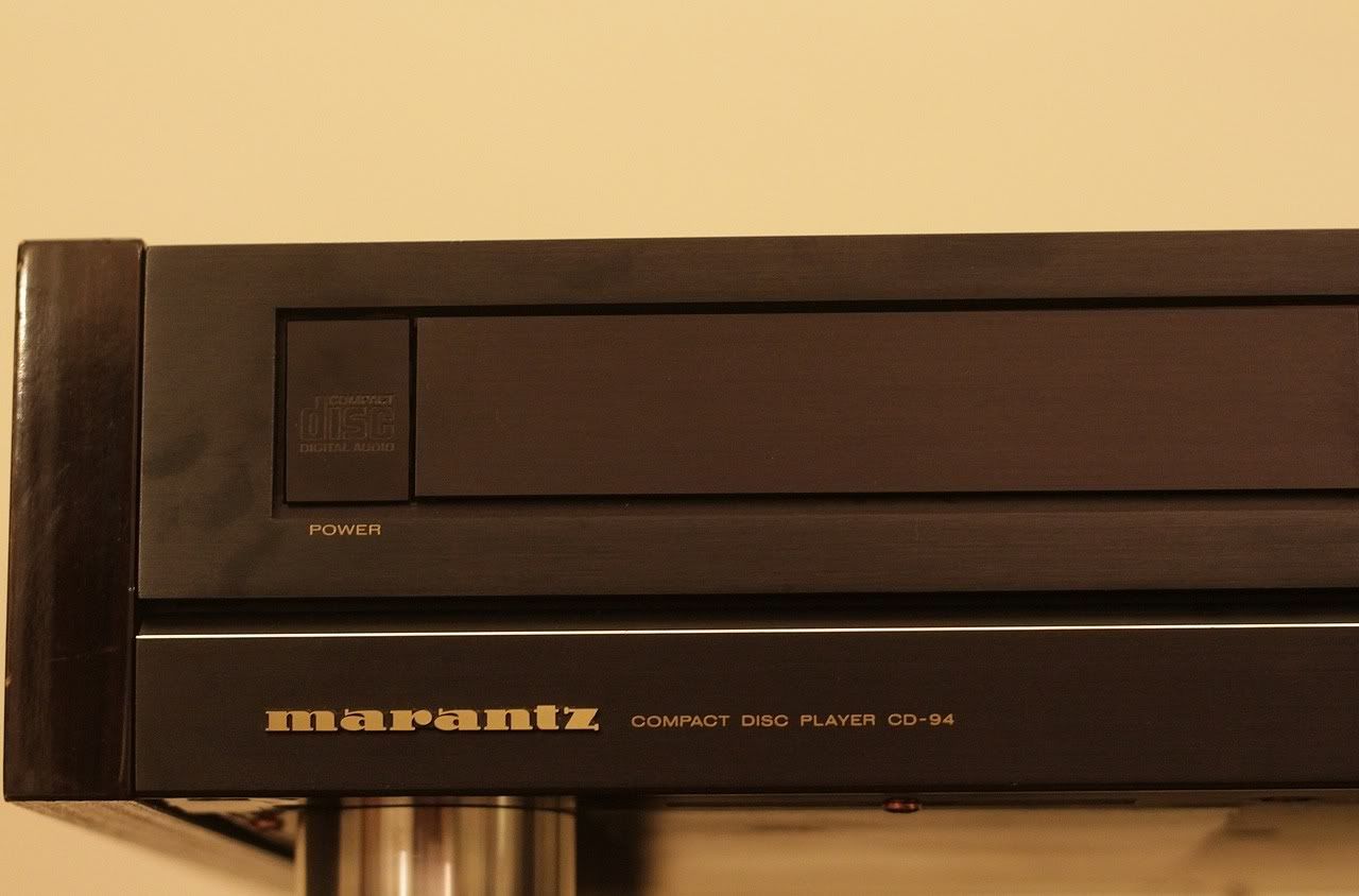 http://i173.photobucket.com/albums/w48/renaudmumu/Marantz/CD94/MarantzCD94_12.jpg