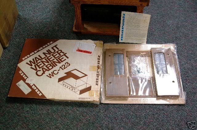 http://i173.photobucket.com/albums/w48/renaudmumu/Marantz/WoodCase/marantzwc1233nv6.jpg