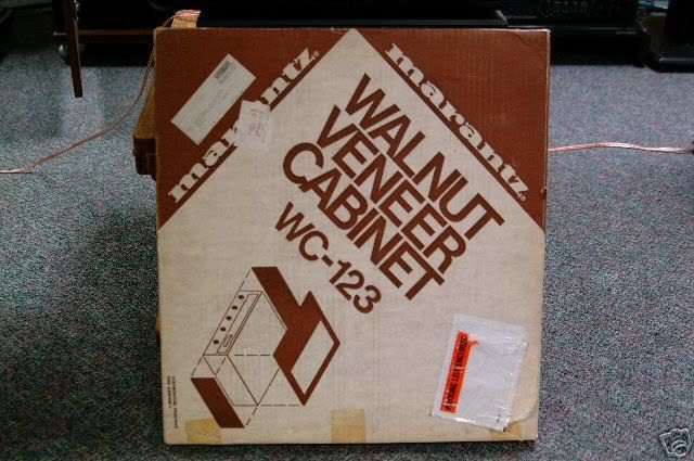 http://i173.photobucket.com/albums/w48/renaudmumu/Marantz/WoodCase/marantzwc123aq4.jpg