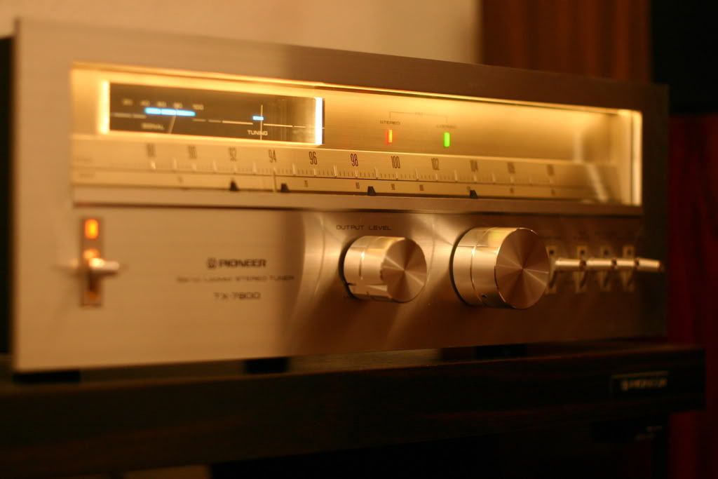 http://i173.photobucket.com/albums/w48/renaudmumu/pioneer/TX7800/IMG_6833.jpg