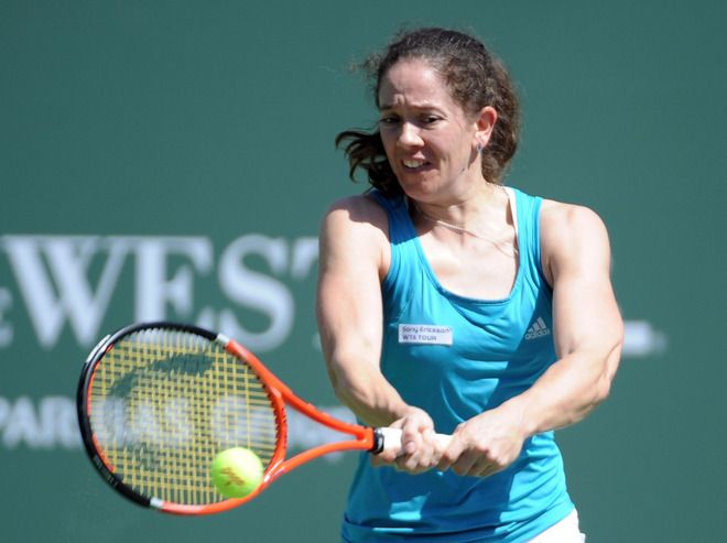 Patty_Schnyder_2010_Indian_Wells_zpsjrfxc3ny.jpg