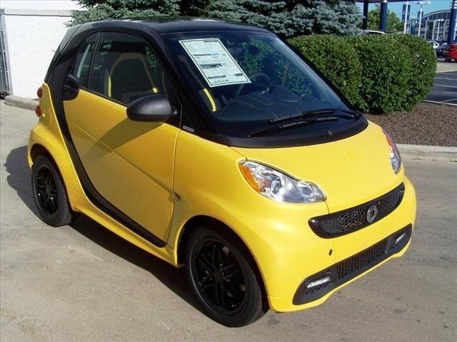 Pre-Owned-2013-Smart-fortwo-PassionCITYF