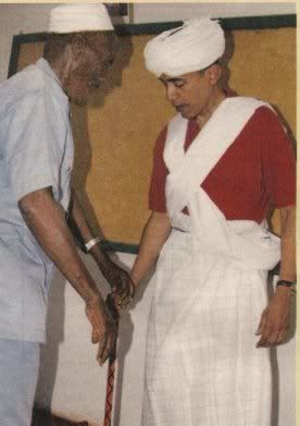 Obama in muslim garb photo: Obama Muslim garb obama_muslim_garb2.jpg
