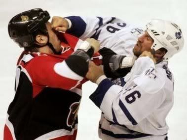 hockey_fight-746229.jpg